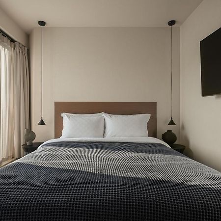 Cubic Mykonos Seafront Design Suites Ornos  Exterior foto