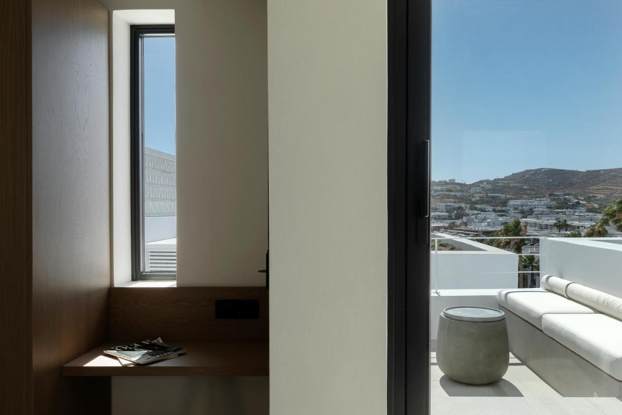 Cubic Mykonos Seafront Design Suites Ornos  Exterior foto